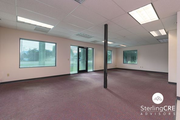 Office/Medical/Retail Suite on the Corner of Reserve and 3rd St: 515 S Reserve St Ste 3, Missoula, MT 59801